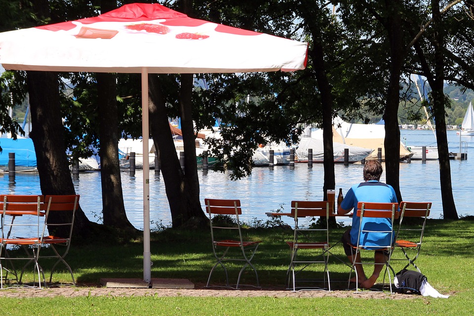 folding chairs